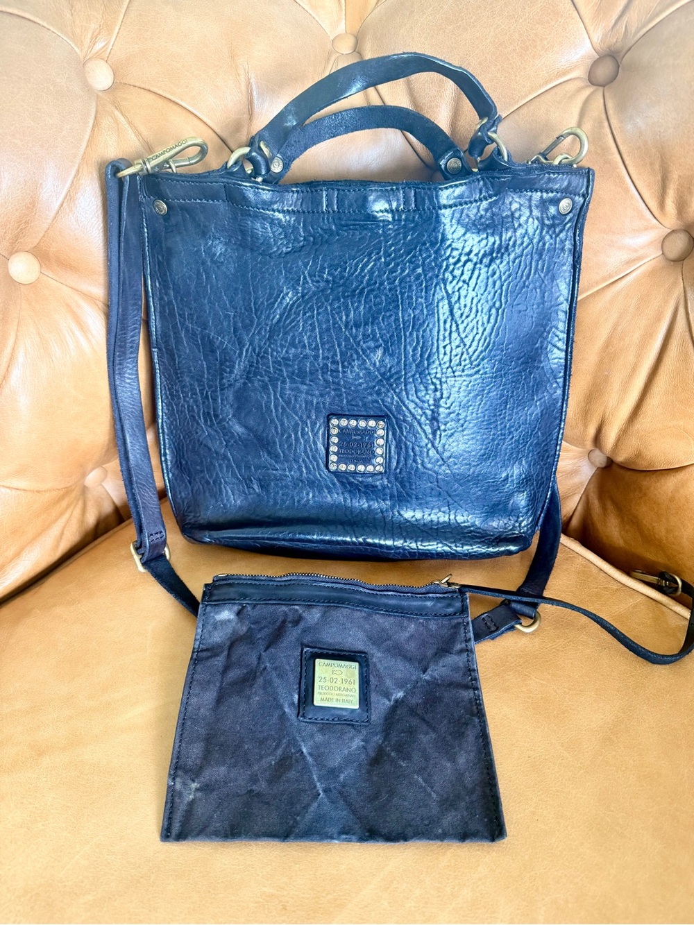 Campomaggi CALIPSO
Medium sized Shopping bag Tote in black leather